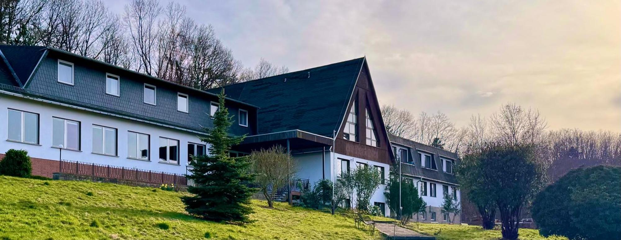Land-Gut-Hotel Barbarossa Kelbra Exterior photo